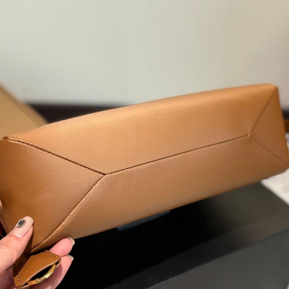 PRADA MEDIUM AIMEE ZIP LEATHER SHOULDER BAG BROWN 30CM - Image 4