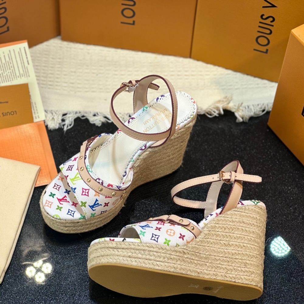 LOUIS VUITTON X TAKASHI MURAKAMI HELIOS WEDGE SANDAL WHITE 1AGYX0 - Image 4