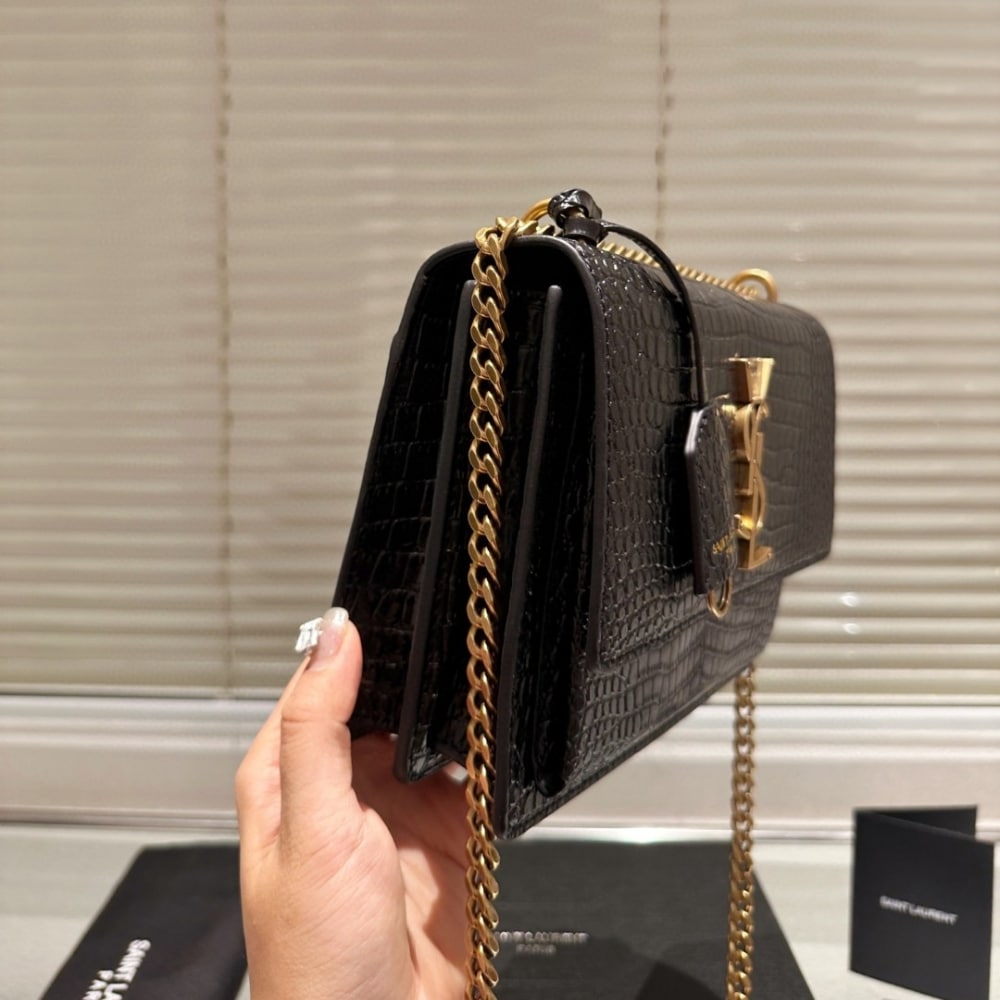SAINT LAURENT SUNSET MEDIUM IN CROCODILE EMBOSSED LEATHER BLACK 22CM 442906DND0J1000 - Image 4