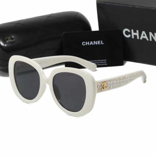 Alternative view of Chanel Square Sunglasses Tweed Accent In White