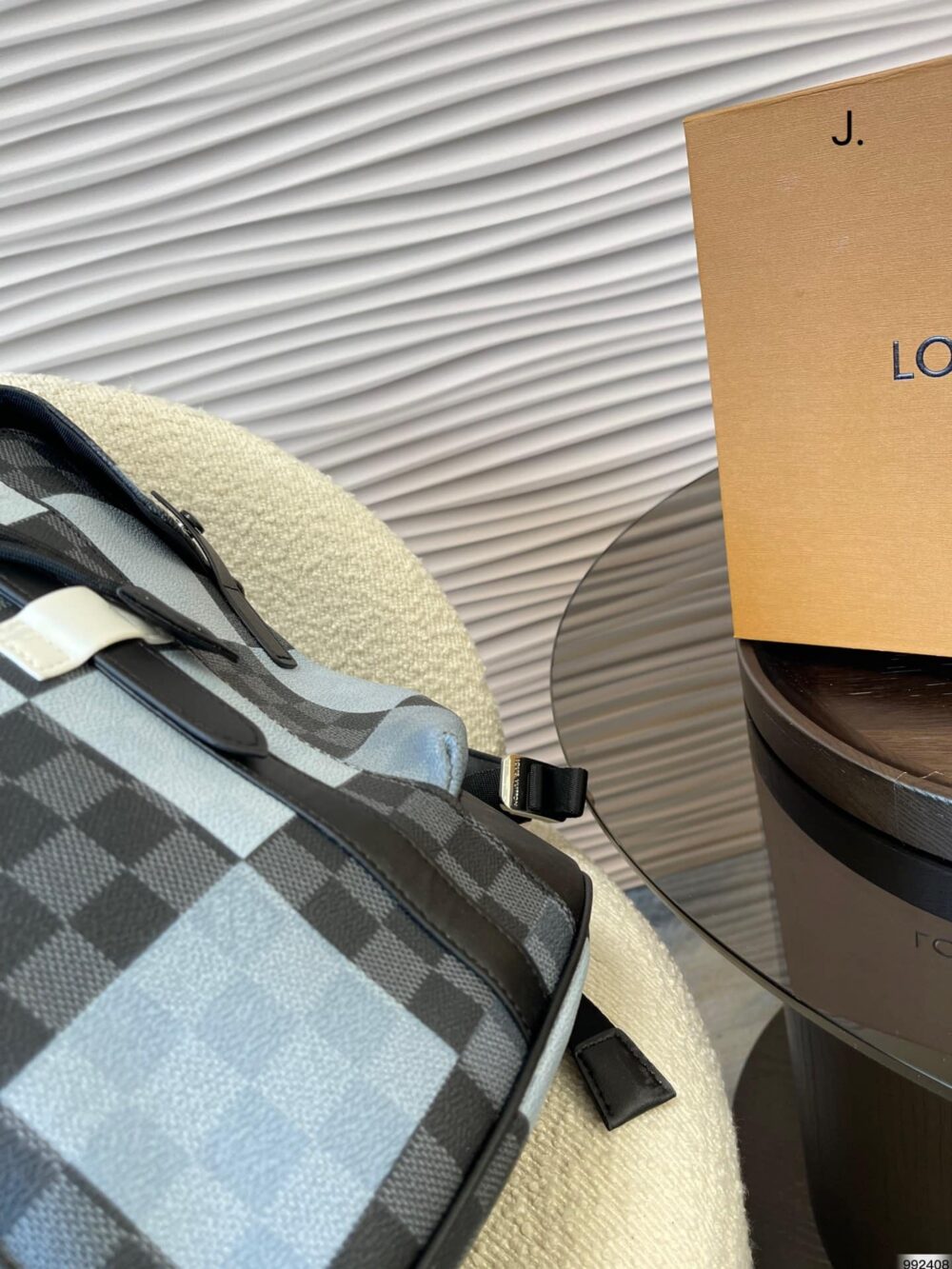 LOUIS VUITTON CHRISTOPHER MM BACKPACK BLACK AND WHITE 42CM - Image 4