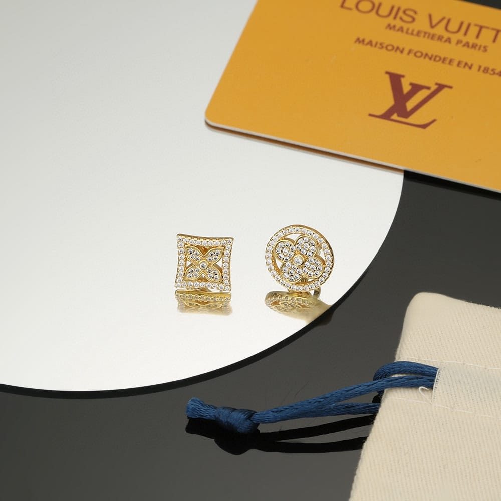 LOUIS VUITTON IDYLLE BLOSSOM STUD EARRINGS GOLD AND DIAMONDS - Image 3
