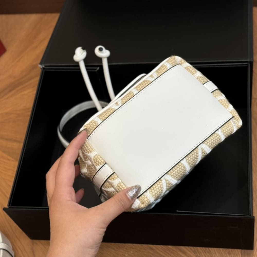 VALENTINO GARAVANI LOCO ICONOGRAPHER TOI BEIGE 16CM 4W2B0M94RRC - Image 6