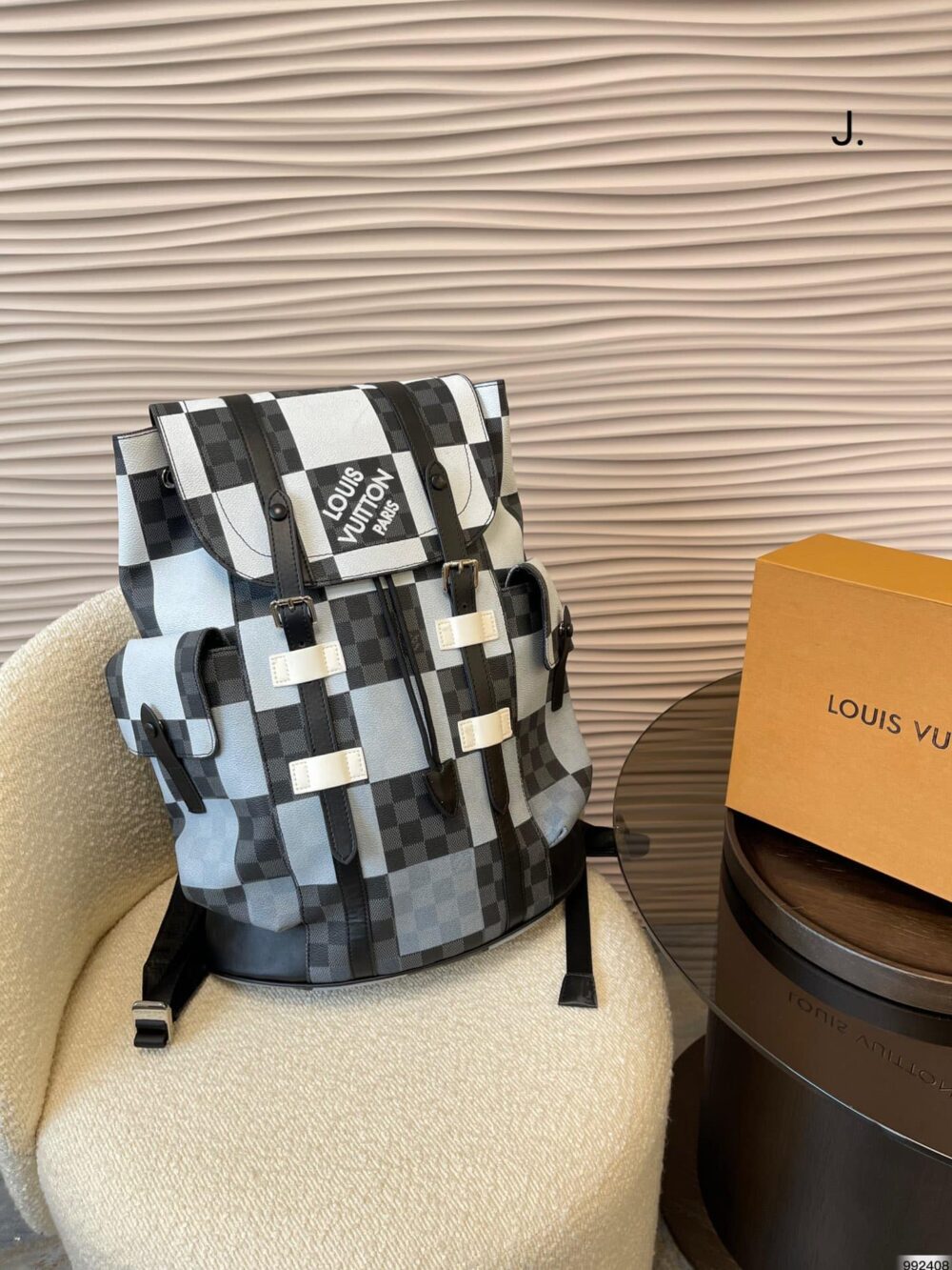 LOUIS VUITTON CHRISTOPHER MM BACKPACK BLACK AND WHITE 42CM - Image 2