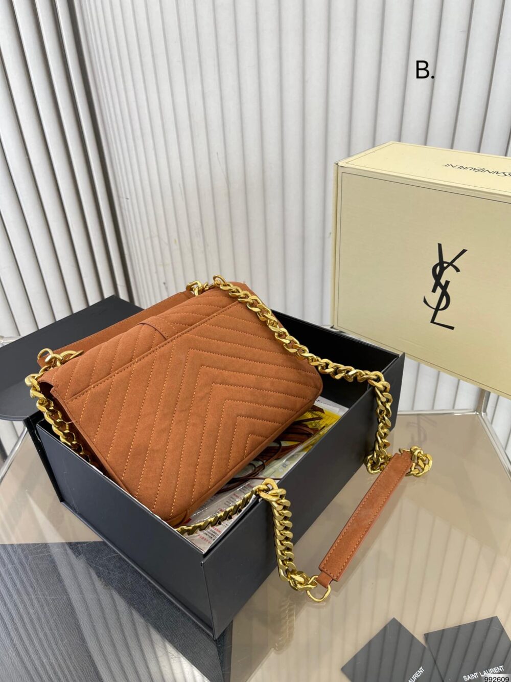 SAINT LAURENT MEDIUM COLLEGE CHAIN BAG IN SUEDE CINNAMON 24CM 531705 0U0K7 7761 - Image 3