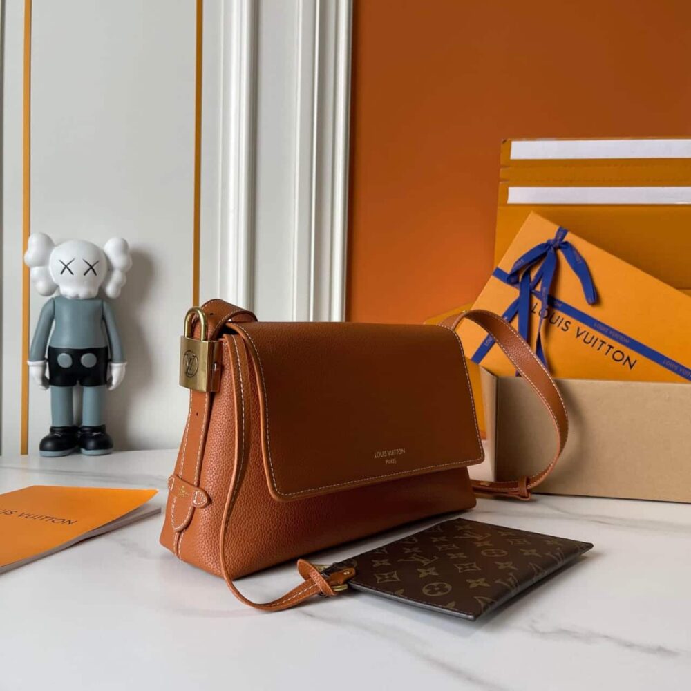 LOUIS VUITTON LOW KEY MESSENGER BROWN 30CM M13151 - Image 4