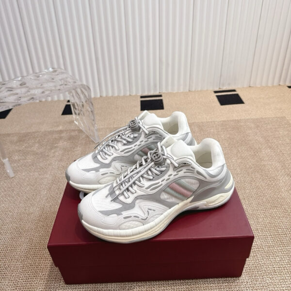 GUCCI MEN 20 TRAINER WHITE AND GREY 814040 FAD6Q 8745 - Image 2