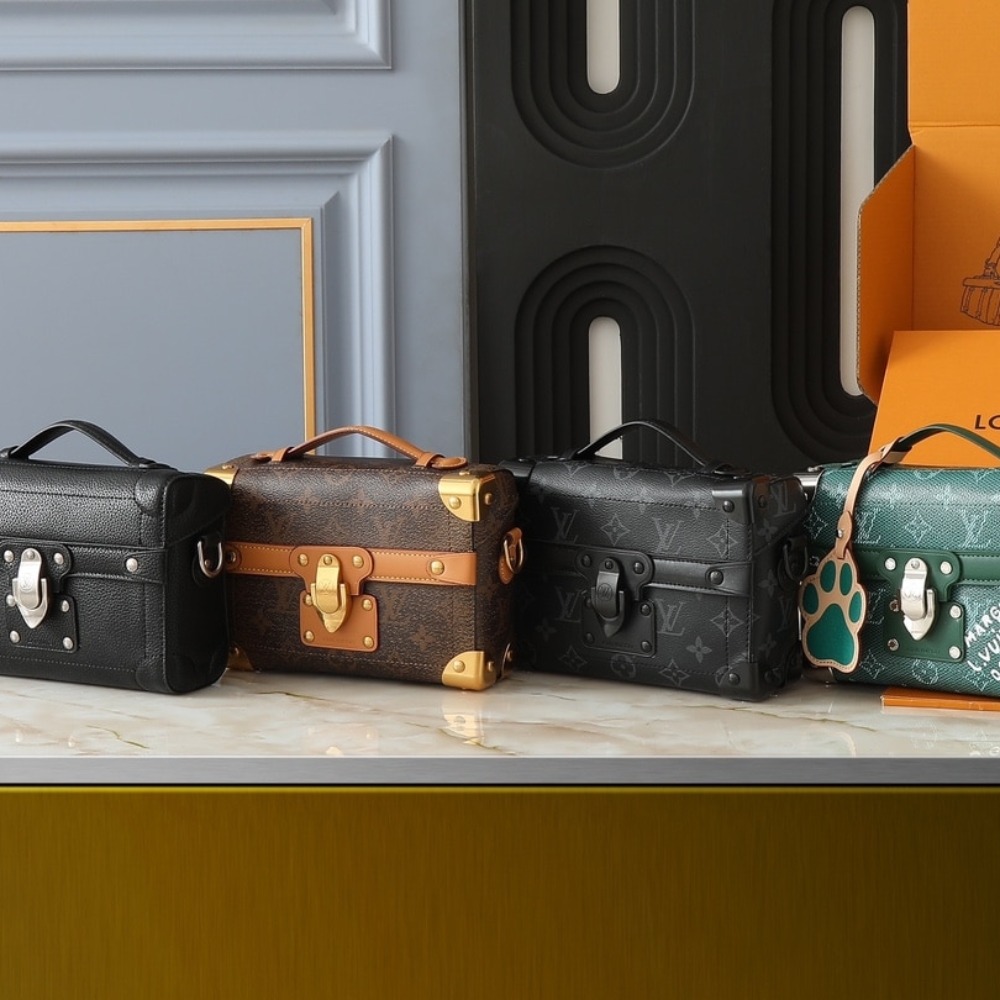 LOUIS VUITTON SOUL TRUNK BAG BLACK 19CM M11516 - Image 3