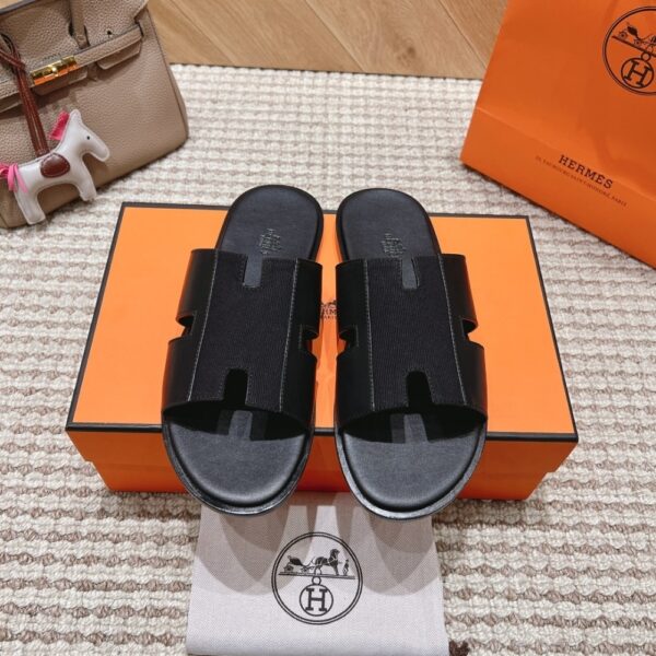 HERMES IZMIR SANDAL BLACK H222845ZH01430 - Image 2