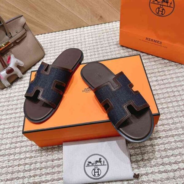 HERMES IZMIR SANDAL BLUE AND CHOCOLATE H232814ZH49400 - Image 4