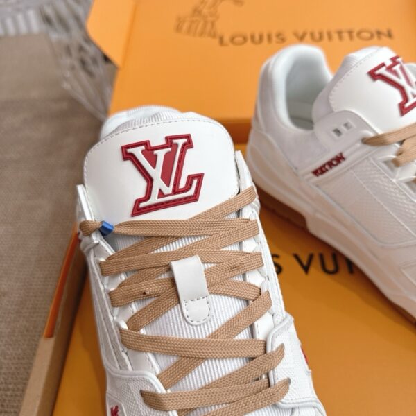 LOUIS VUIITON LV TRAINER SNEAKER WHITE 1AHTSJ - Image 4