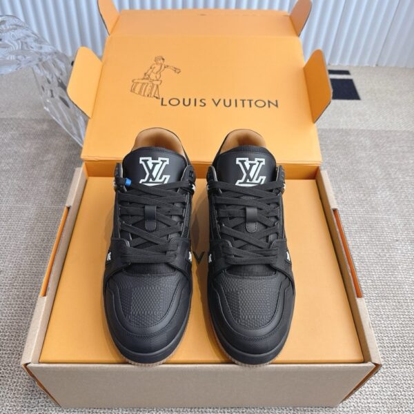 LOUIS VUIITON LV TRAINER SNEAKER BLACK 1AHTT2 - Image 3