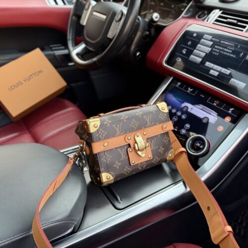 Alternative view of Louis Vuitton Soul Trunk Monogram Dust Coated Canvas Brown 15Cm M11535