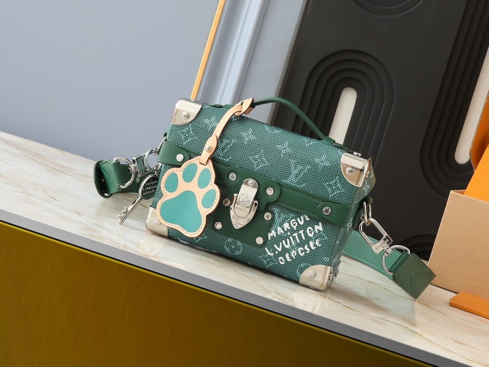 LOUIS VUITTON SOUL TRUNK BAG GREEN 19CM M12686 - Image 2