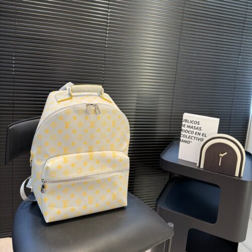 Alternative view of Louis Vuitton Discovery Backpack Monogram Yellow 37cm M14673