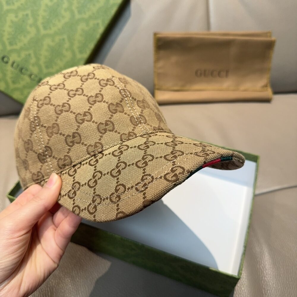 GUCCI GG CANVAS BASEBALL HAT CAMEL AND DARK BROWN 807834 4HBA8 9766 - Image 3