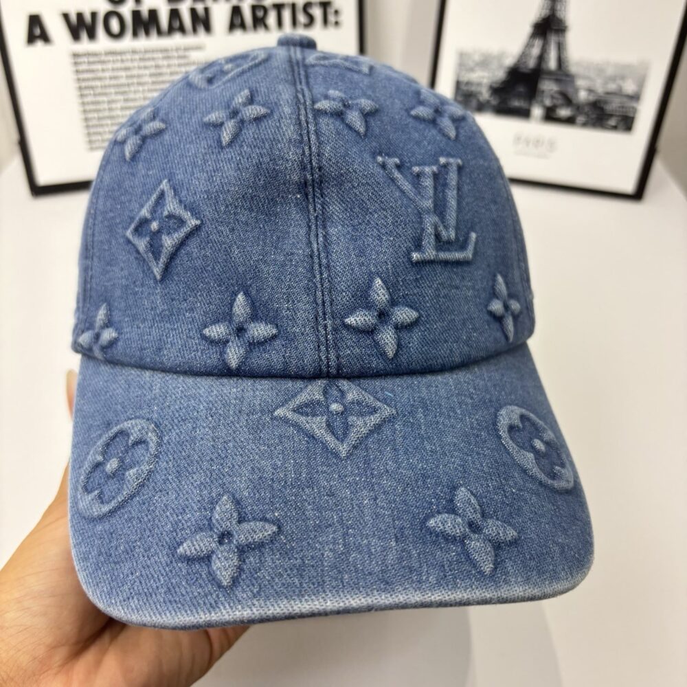 LOUIS VUITTON MONOGRAM DENIM BASEBALL CAP IN BLUE - Image 4