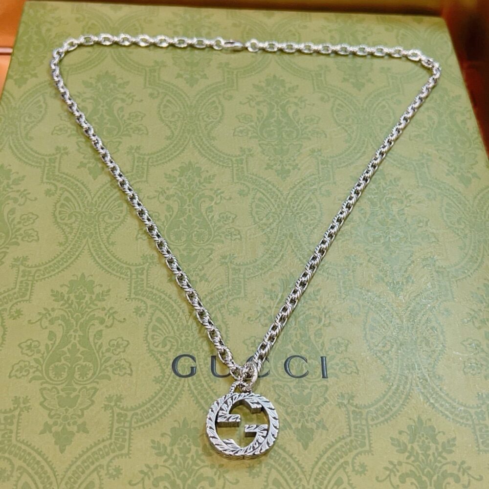 GUCCI INTERLOCKING PENDANT NECKLACE SILVER ‎455307 J8400 0811 - Image 5