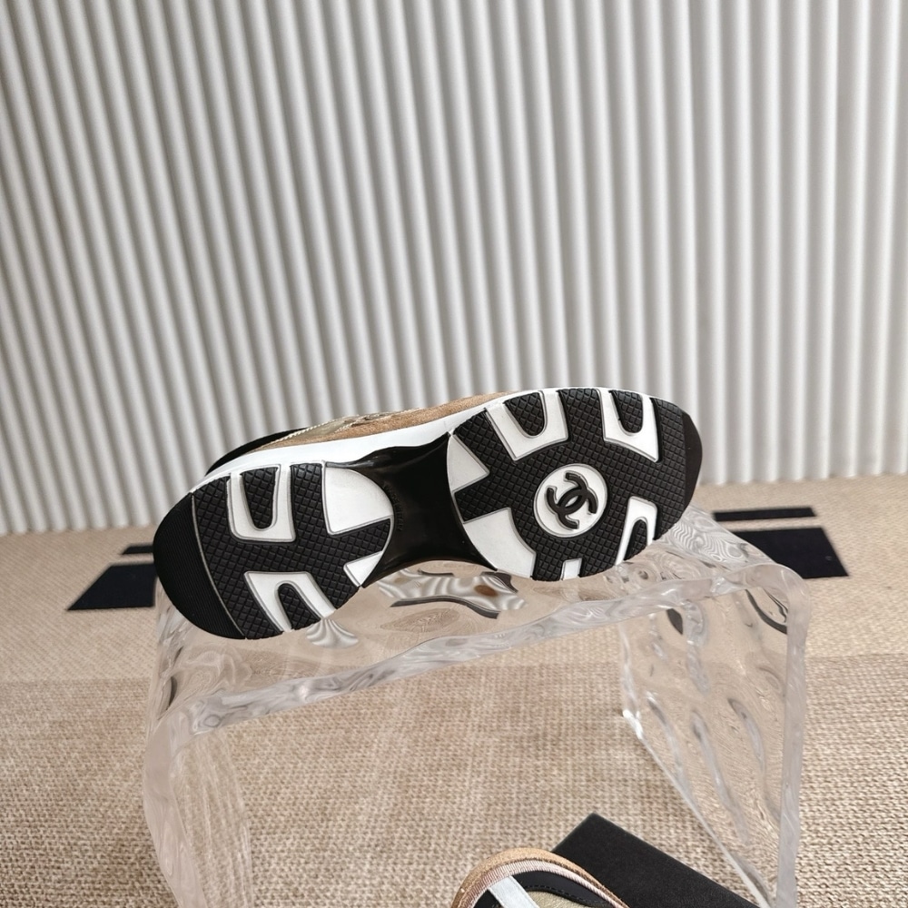 CHANEL SNEAKER GOLD BEIGE AND BLACK G46609 B21320 U2406 - Image 7