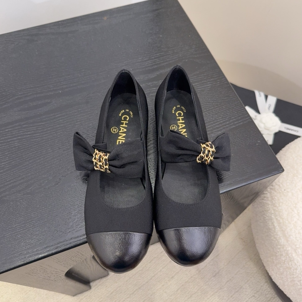 CHANEL MARY JANES GROSGRAIN BLACK G46811 B22270 94305 - Image 2