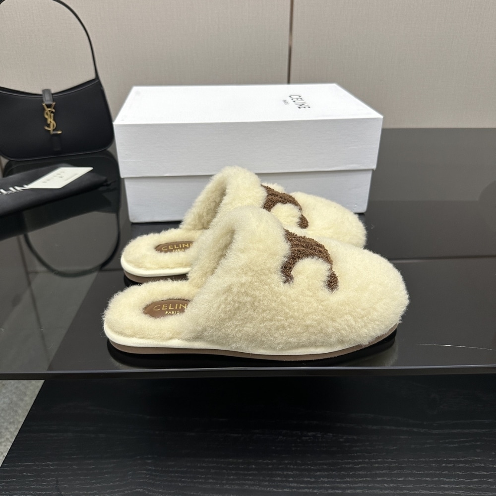 CELINE GEORGIA SLIDE IN SHEARLING BEIGE 362133562C 02BG - Image 3