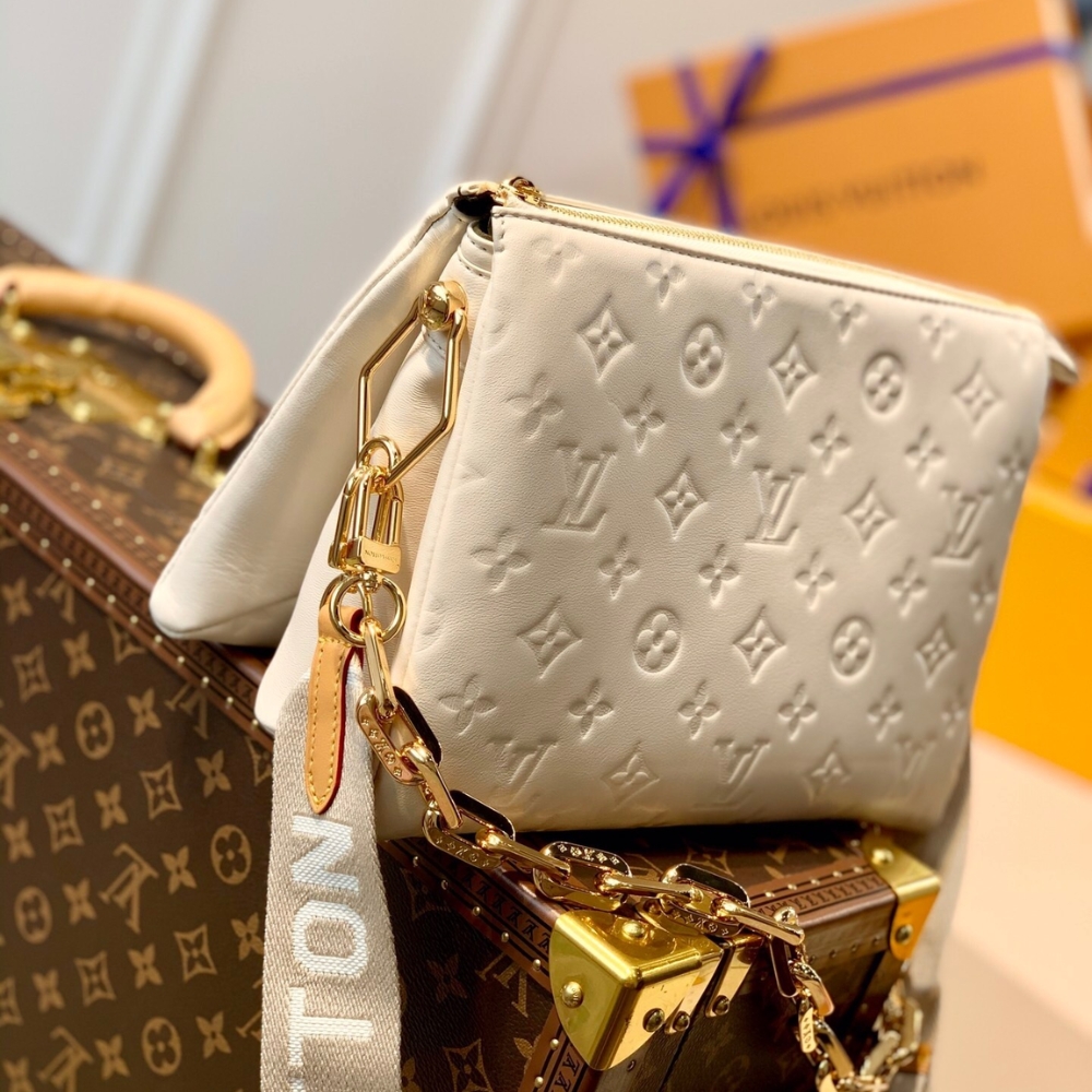 LOUIS VUITTON COUSSIN PM BAG CREAM 26CM M57793 - Image 3