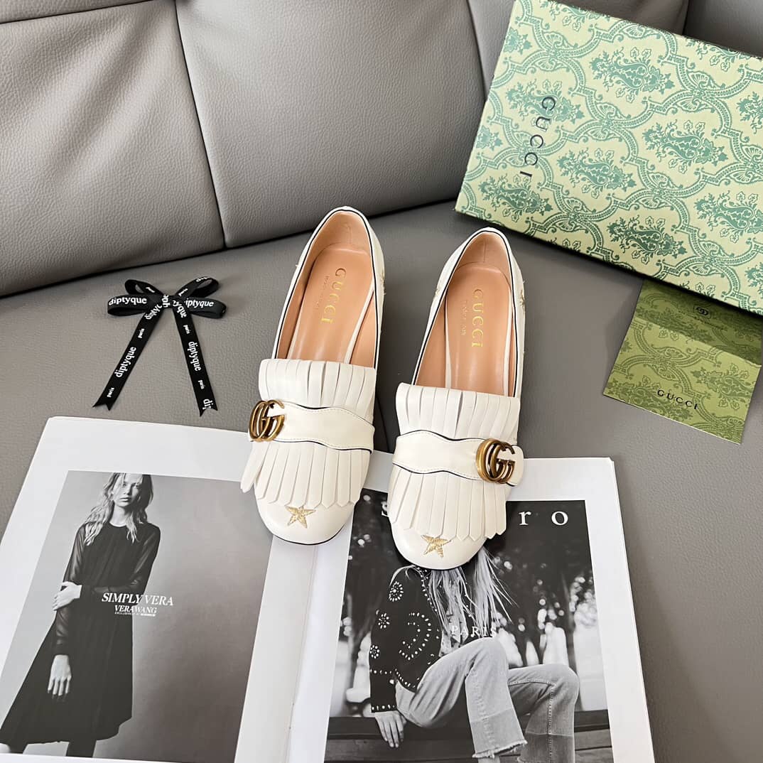 GUCCI MARMONT EMBROIDERED LEATHER MID HEEL PUMP BEE STAR WHITE 551548 D3V00 9022 - Image 2