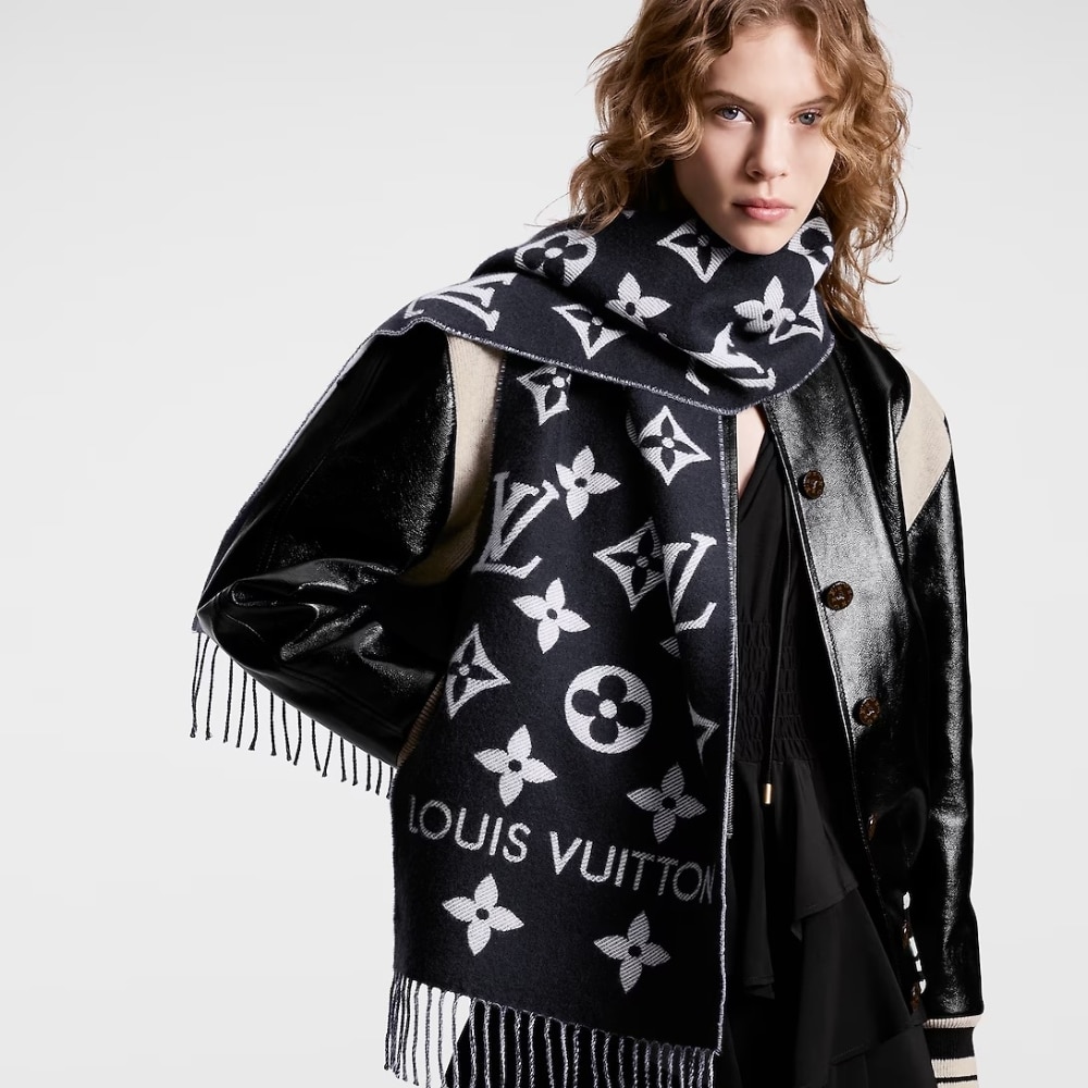 LOUIS VUITTON LV MONOGRAM ESSENTIAL SCARF ENCRE BLACK M77853 - Image 7
