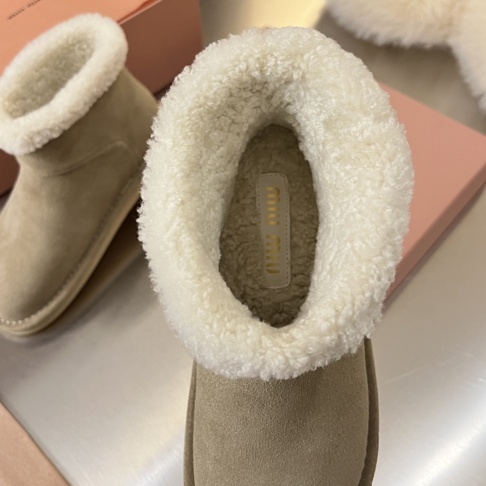 MIUMIU SUEDE AND SHEARLING BOOTIES DESERT BEIGE 5T515E Z0G F0F24 F ZF15 - Image 9