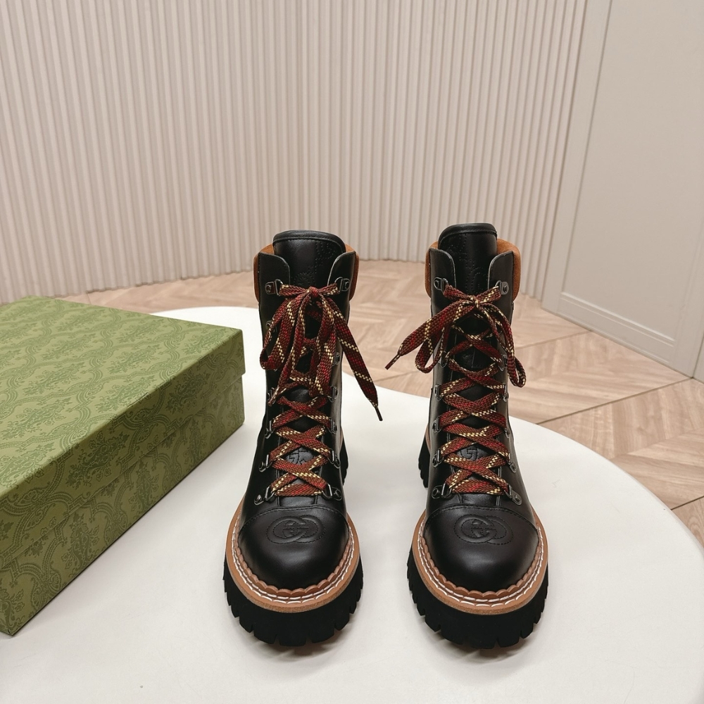 GUCCI WOMEN LACE UP ANKLE BOOT BLACK AND TAN 758284 AACM1 1046 - Image 4