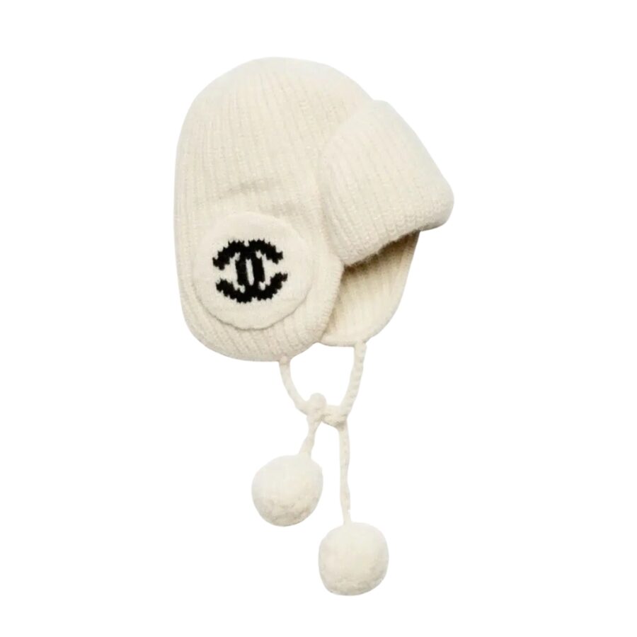 CHANEL CASHMERE BEANIE CREME