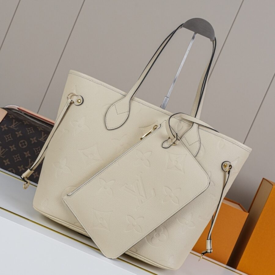 Alternative view of Louis Vuitton Neverfull MM Crème Beige 31Cm M46676