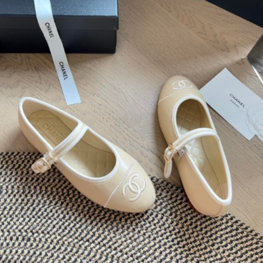 Chanel Mary Jane Ballet Flat Cream - Image 4
