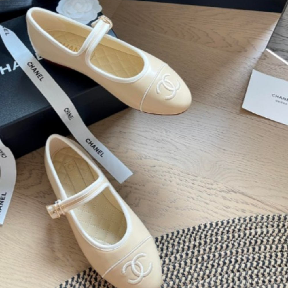 Chanel Mary Jane Ballet Flat Cream - Image 3