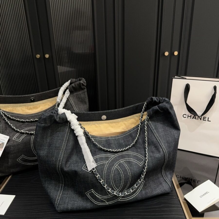 Alternative view of Chanel Large Tote Bag Black Denim Chain Strap 36Cm