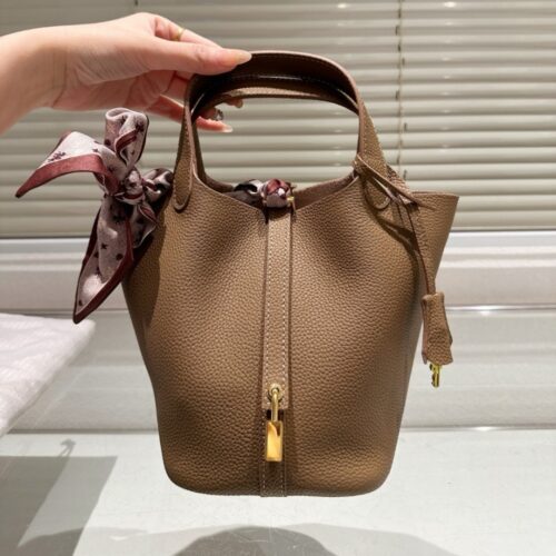 Alternative view of Hermes Picotin Lock 18 Bag Etoupe With Gold 18Cm H056289Cc18