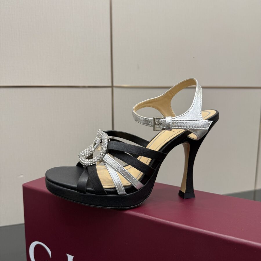 Alternative view of Gucci Women Pump With Crystal Interlocking G Black 852355 Aafsh 8142