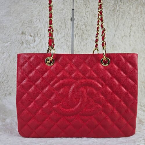 Alternative view of Chanel Grand Shopping Tote Red Gold 33Cm