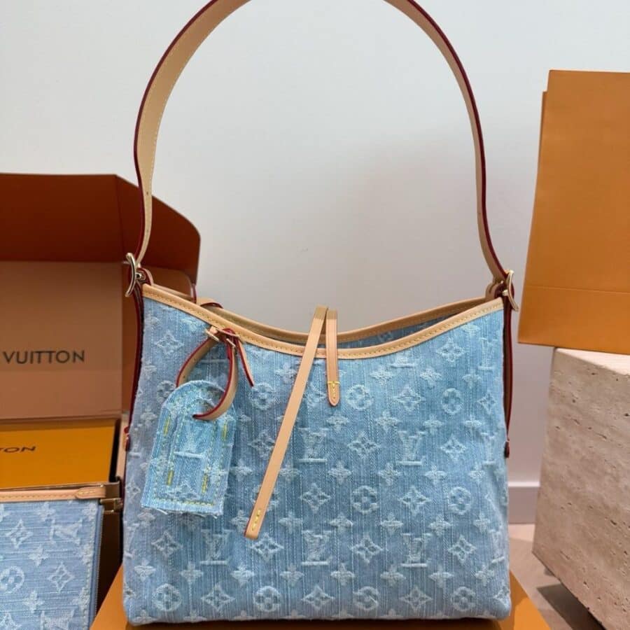 Alternative view of Louis Vuitton Carryall PM Blue 30Cm