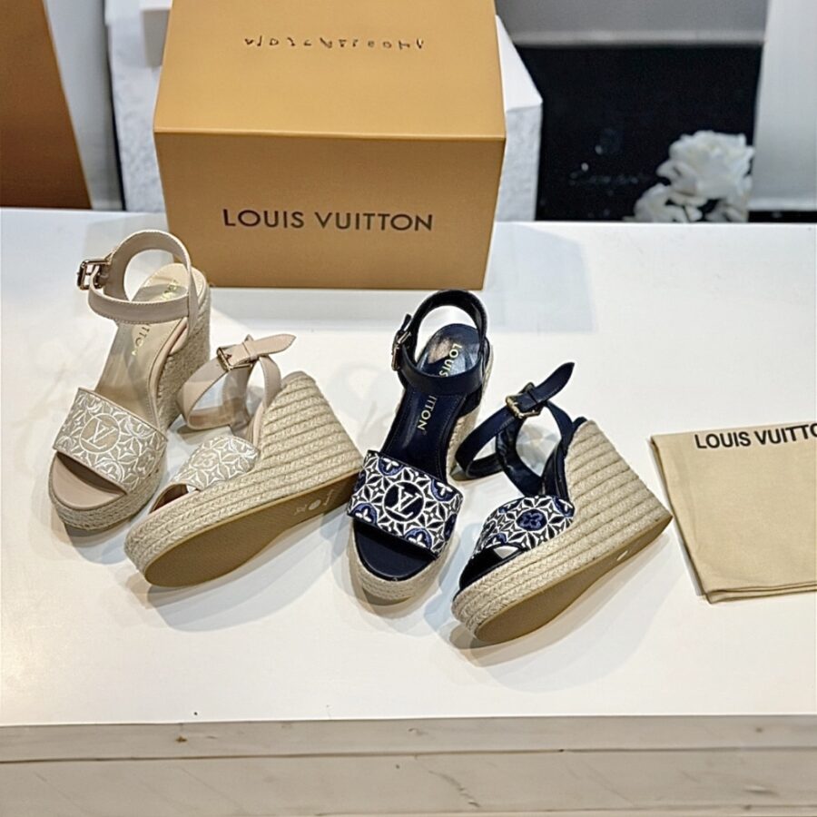 Alternative view of Louis Vuitton Helios Wedge Espadrille Beige 1Ahll6