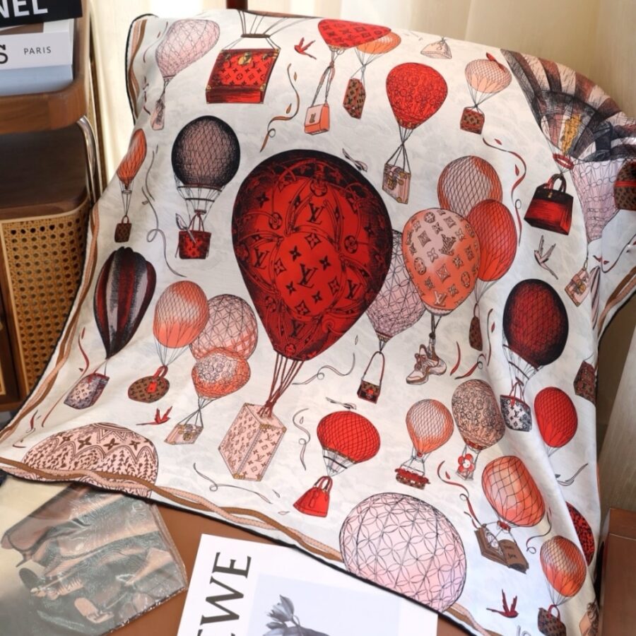 Alternative view of Louis Vuitton Up And Away Square Rouge 90Cm M78449