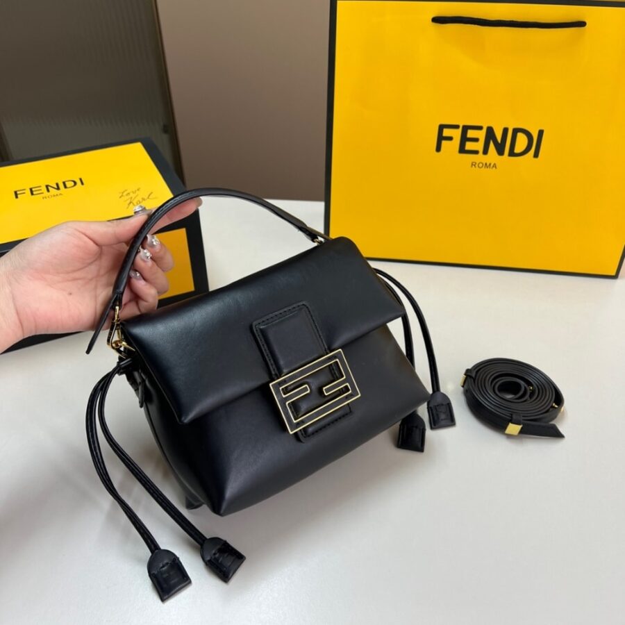 Alternative view of Fendi Mamma Baguette Small Black 18Cm 8Bs105Abvef0Kur