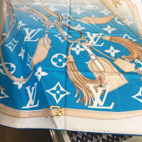 Alternative view of Louis Vuitton Monogram Gradient Square Scarf In Blue 90Cm M76777
