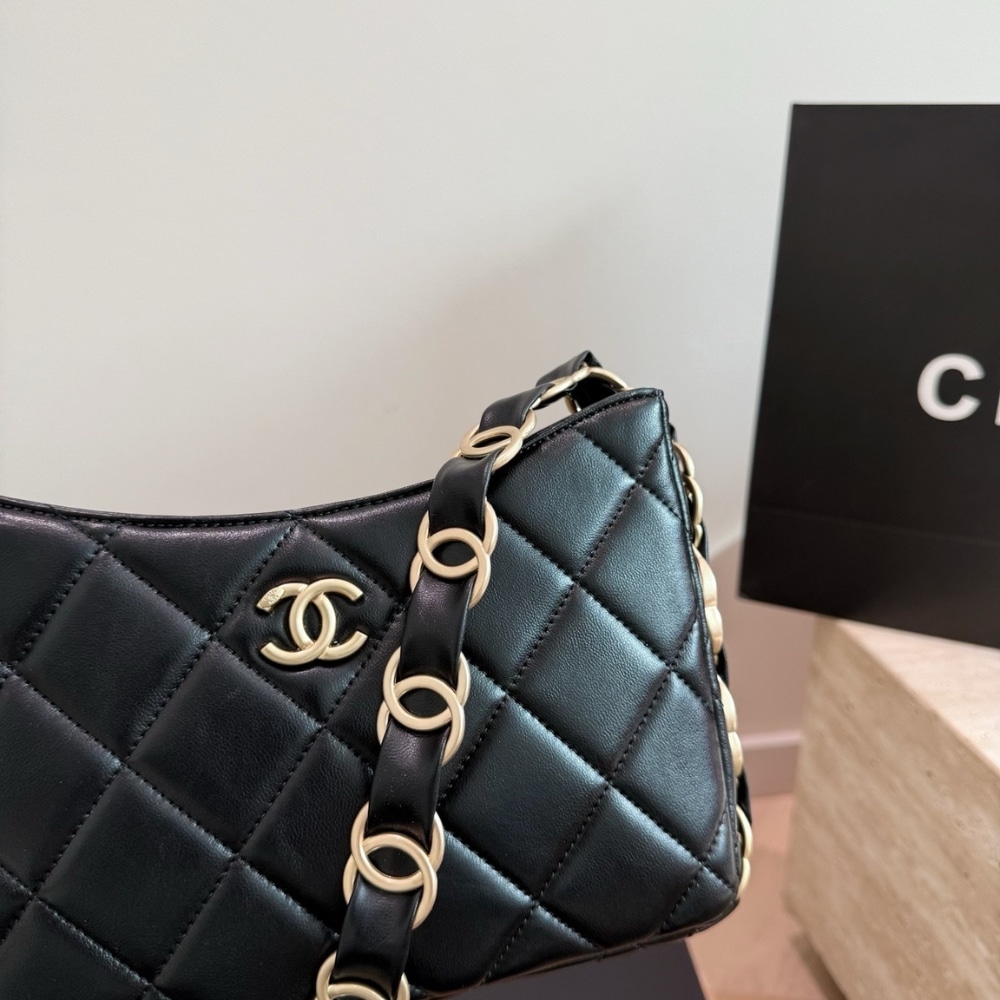 Chanel Hobo Handbag Gold Tone Hardware Black 24Cm AS5177 B18293 94305 - Image 3