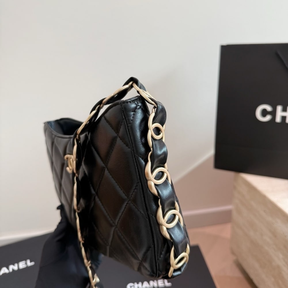 Chanel Hobo Handbag Gold Tone Hardware Black 24Cm AS5177 B18293 94305 - Image 4