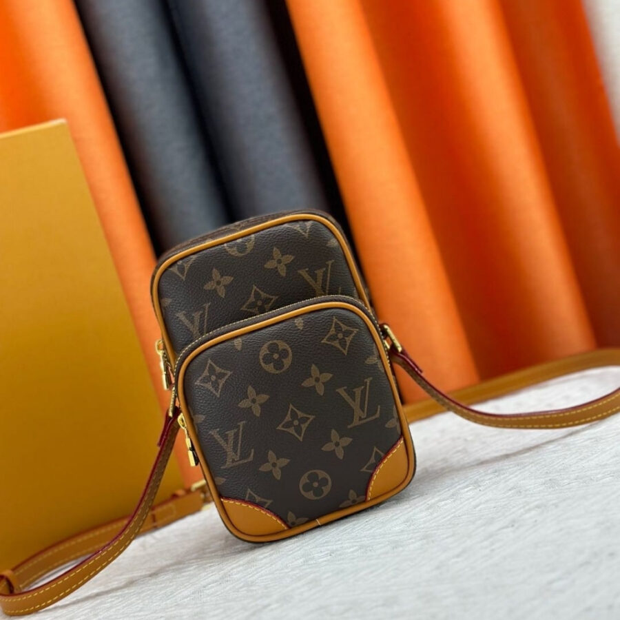 Alternative view of Louis Vuitton Amazon Monogram Brown 20cm M14014
